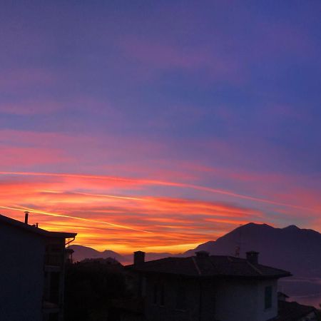 Island Sunset House Sulzano Exterior foto